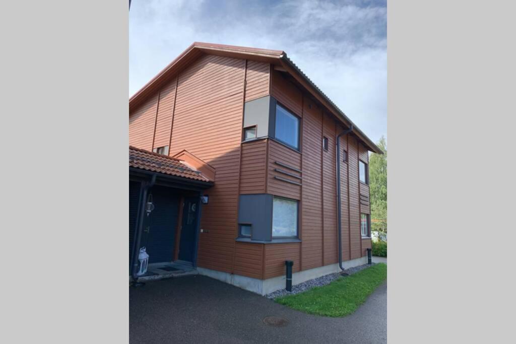 Luxus House With Sauna Nearby Airport Apartment Vantaa Bagian luar foto